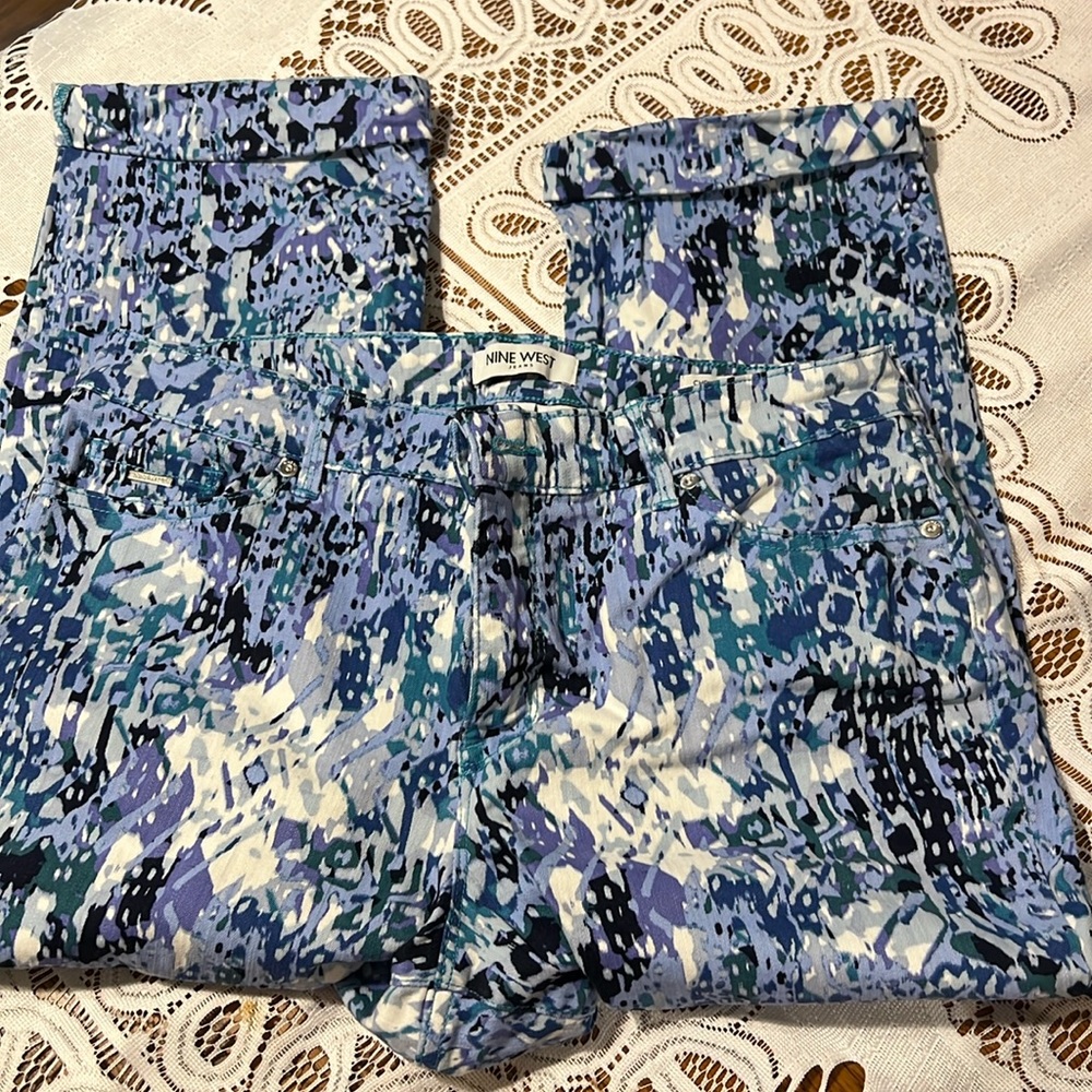 Nine West jeans, Chrystie Capri. Size 12